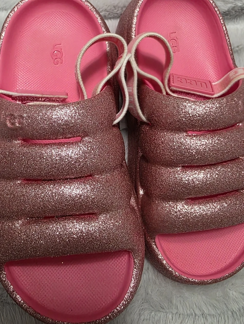 UGG K Sport Yeah Glitter Sandals Size 10 Toddler